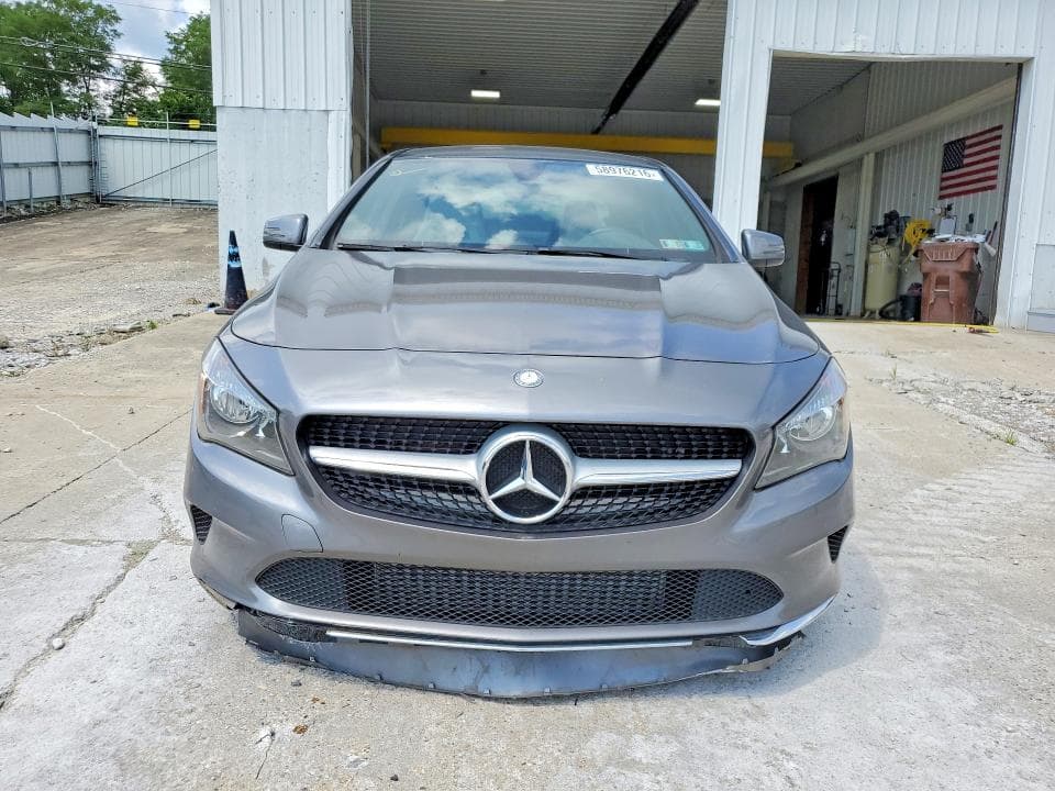 2018 MERCEDES-BENZ CLA 250 4MATIC 5