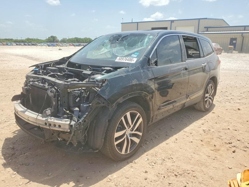 2017 HONDA PILOT TOURING - 1