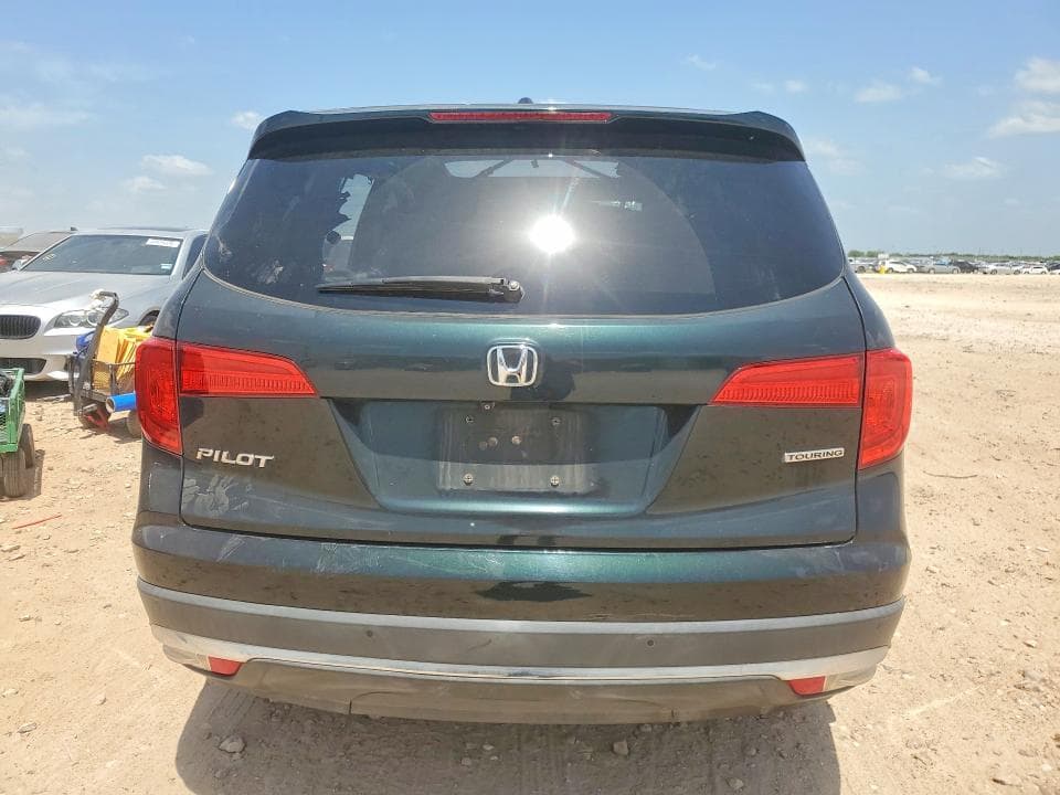 2017 HONDA PILOT TOURING 6