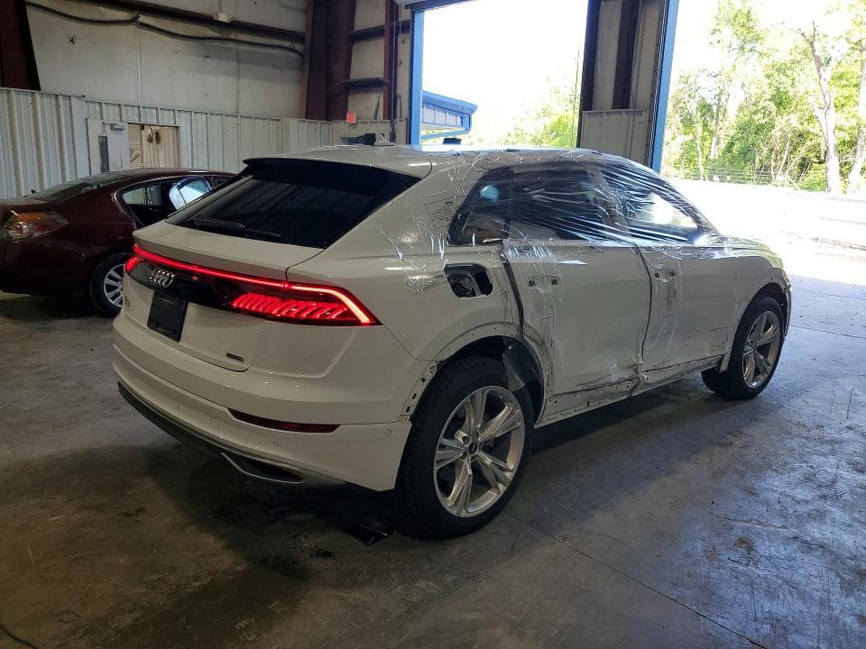 2023 AUDI Q8 PREMIUM PLUS 3
