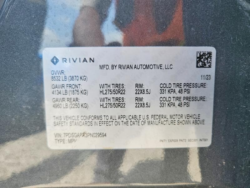 2023 RIVIAN R1S ADVENTURE 14