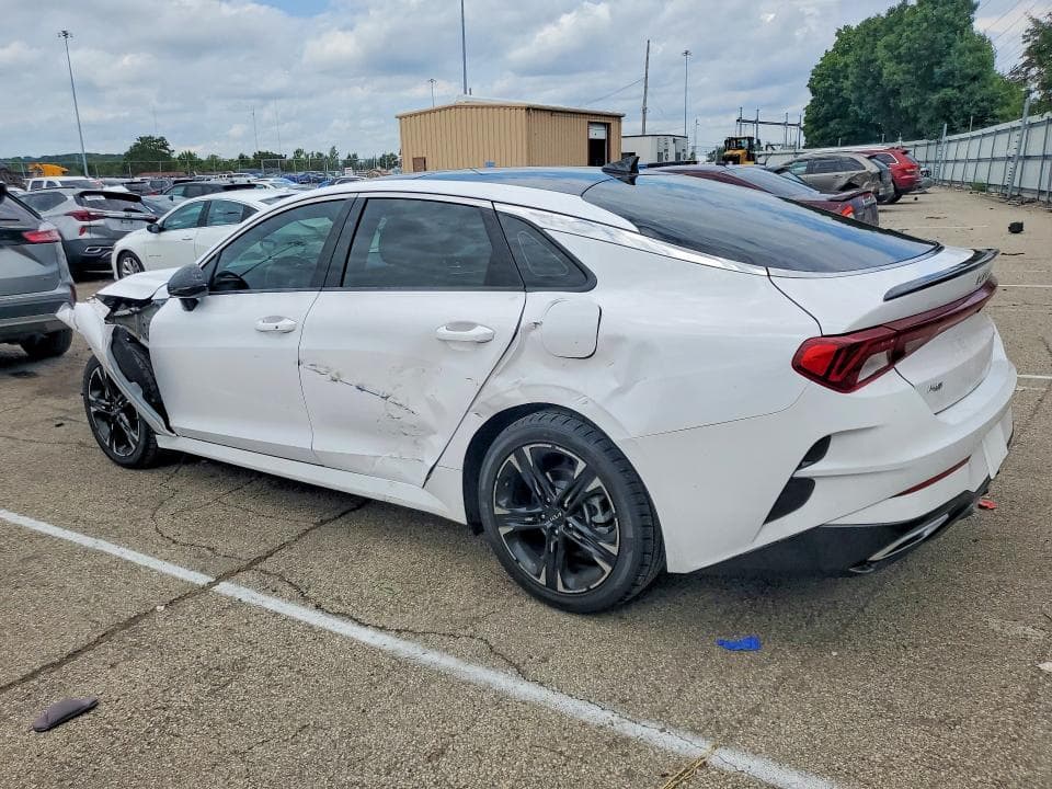 2022 KIA K5 GT LINE 2