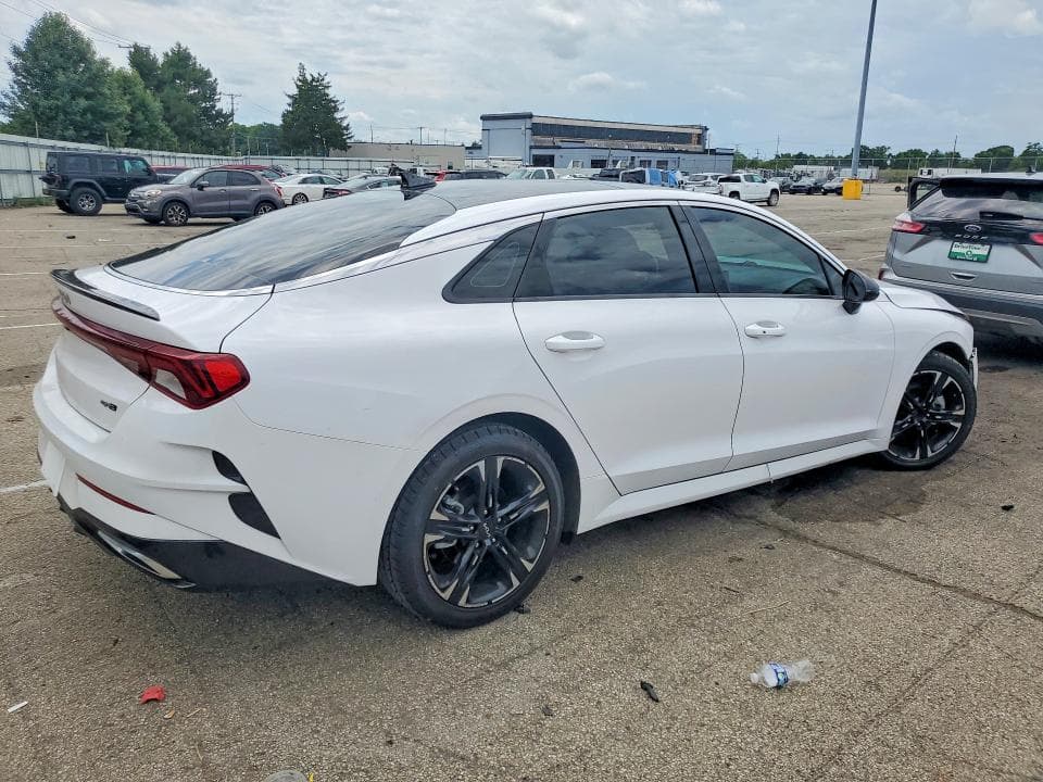 2022 KIA K5 GT LINE 3