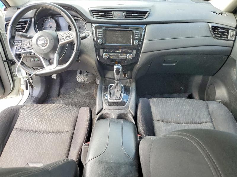 2018 NISSAN ROGUE SV 8