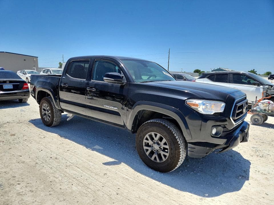 2020 TOYOTA TACOMA SR5 V6 4