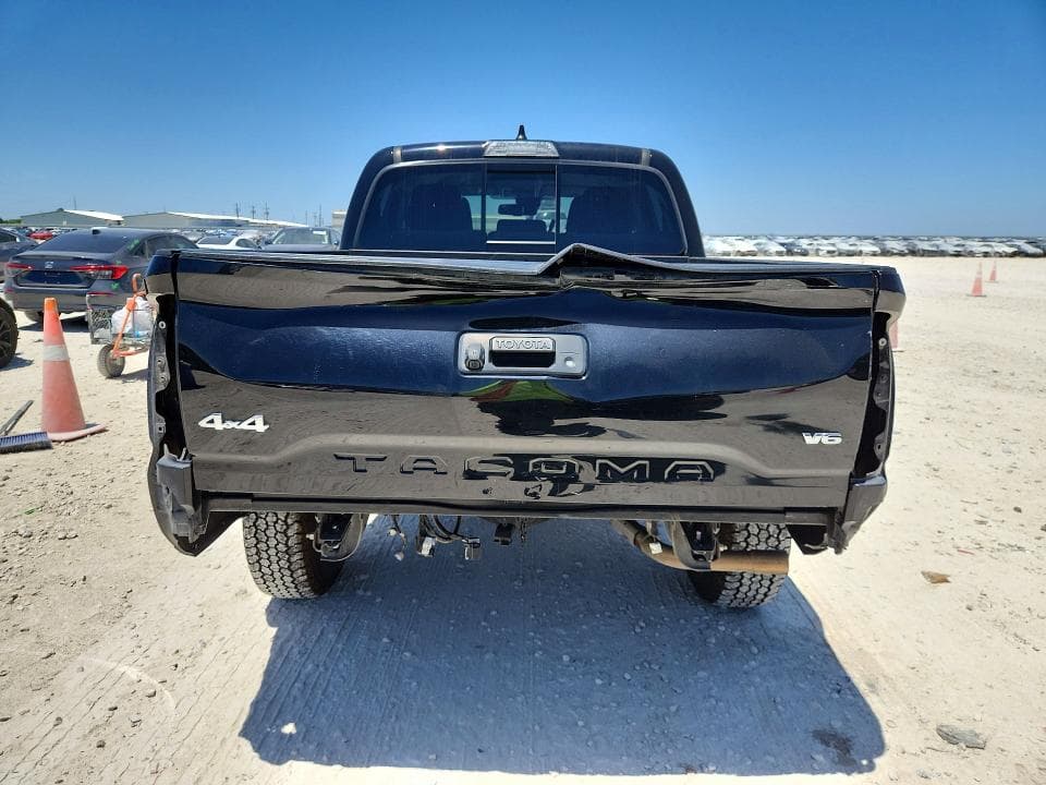 2020 TOYOTA TACOMA SR5 V6 6