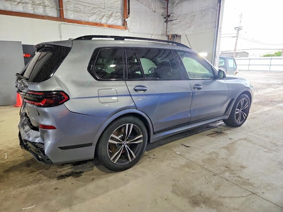 2024 BMW X7 XDRIVE40I 3