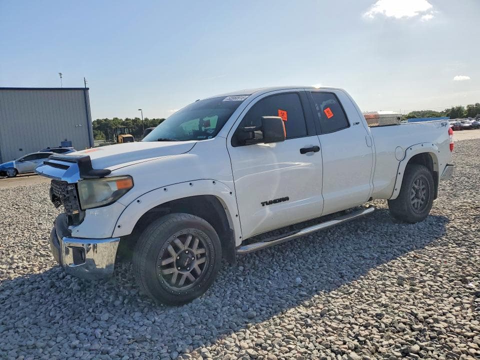 2018 TOYOTA TUNDRA SR5 - 1
