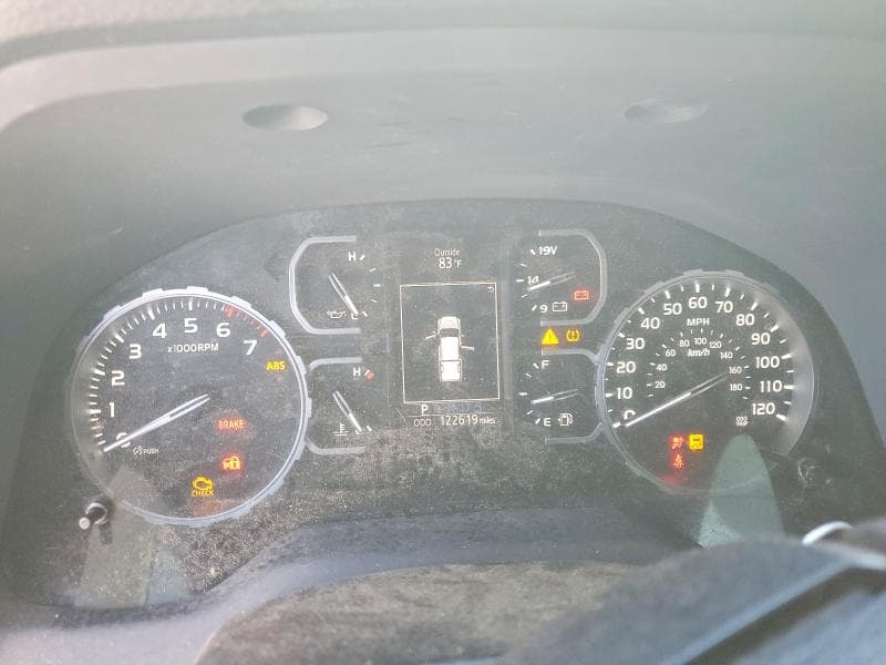 2018 TOYOTA TUNDRA SR5 9