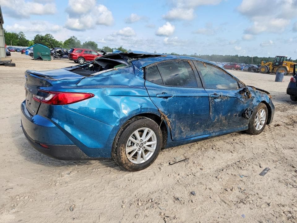 2025 TOYOTA CAMRY LE LE 3