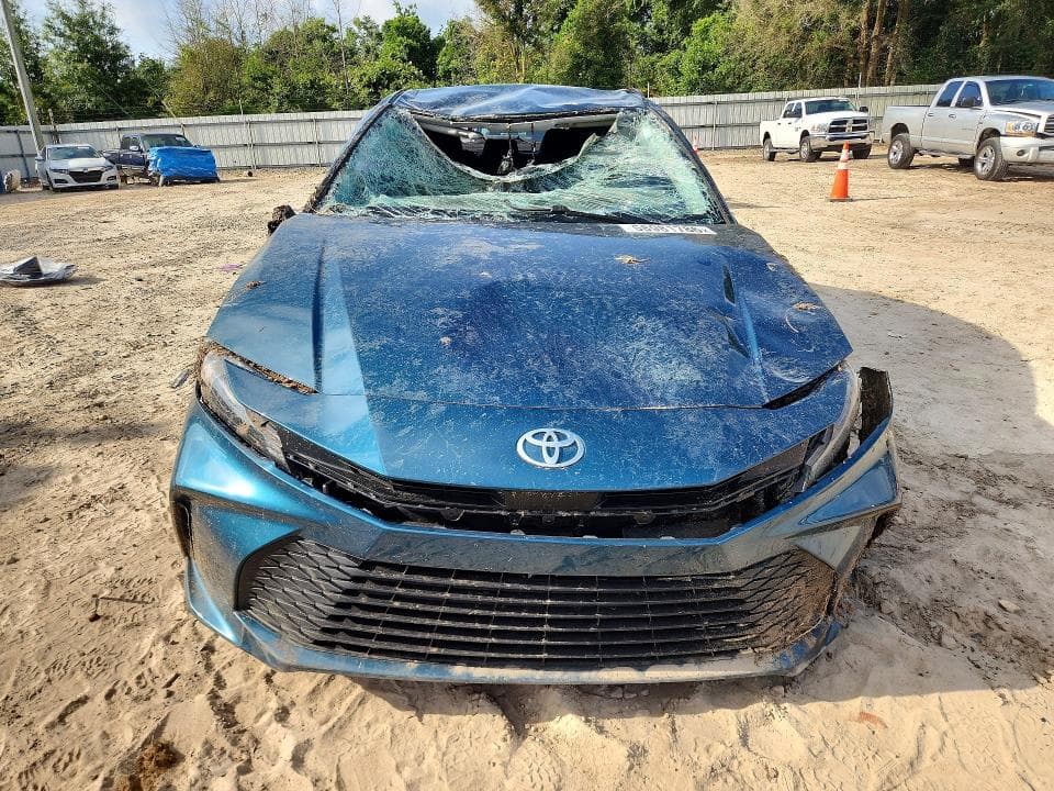 2025 TOYOTA CAMRY LE LE 5
