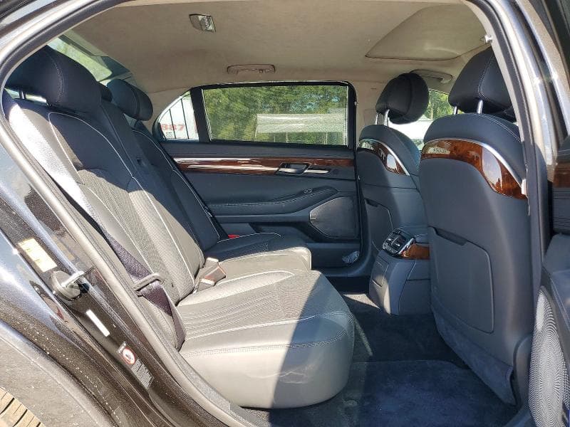 2019 GENESIS G90 PREMIUM PREMIUM 10