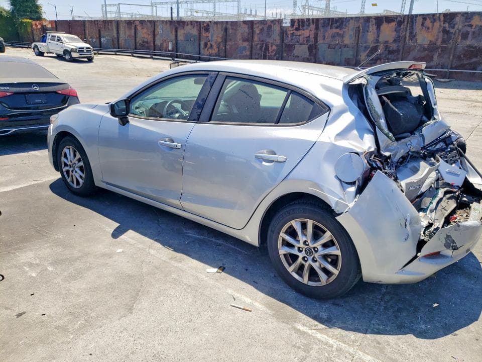 2017 MAZDA 3 SPORT 2