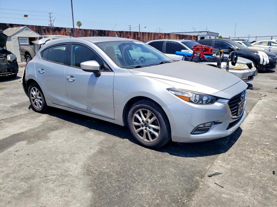 2017 MAZDA 3 SPORT 4
