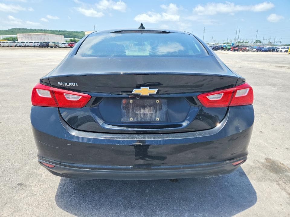 2018 CHEVROLET MALIBU LS 6