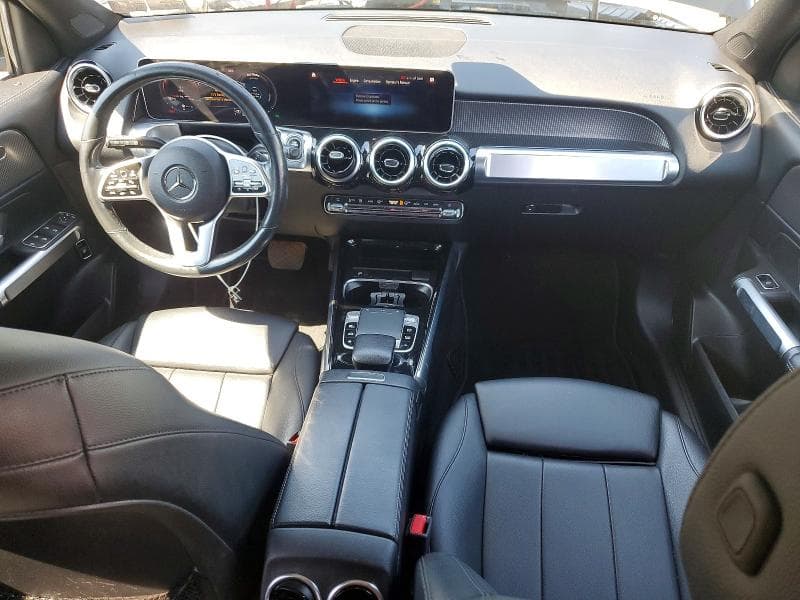 2020 MERCEDES-BENZ GLB 250 4MATIC 8