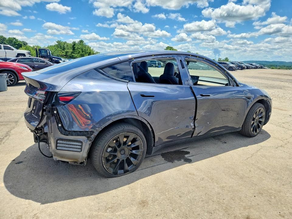 2021 TESLA MODEL Y 3