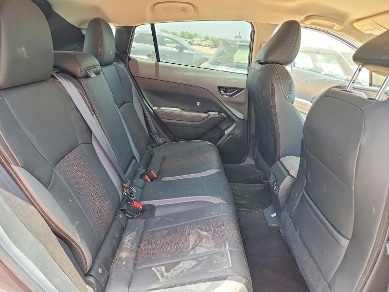 2025 SUBARU CROSSTREK LIMITED 10