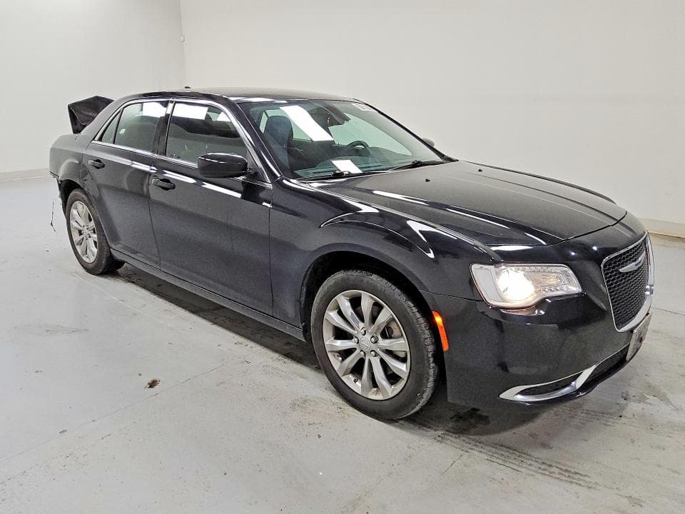 2022 CHRYSLER 300 TOURING 4