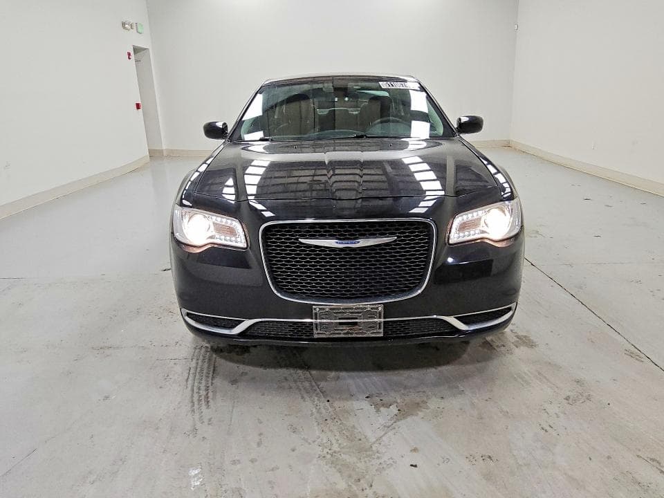 2022 CHRYSLER 300 TOURING 5
