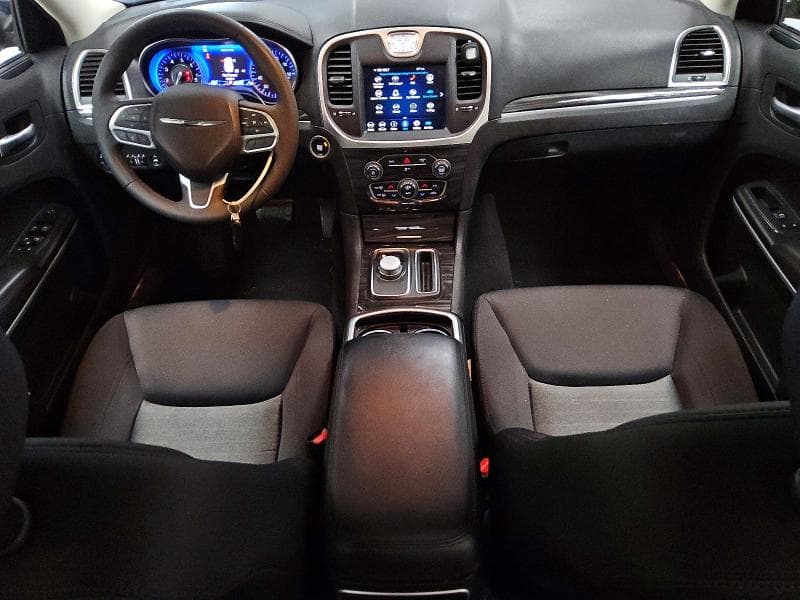 2022 CHRYSLER 300 TOURING 8