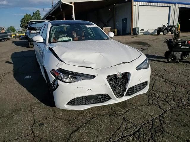 2019 ALFA ROMEO GIULIA TI TI 12