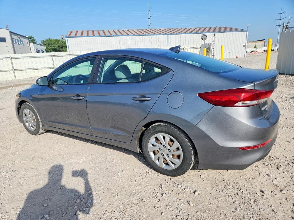 2017 HYUNDAI ELANTRA SE 2