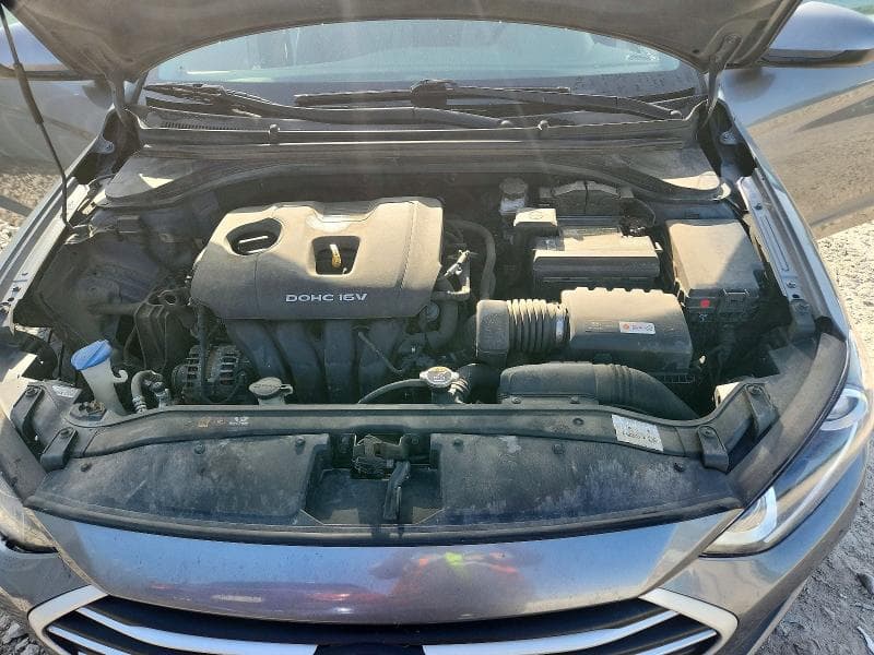2017 HYUNDAI ELANTRA SE 11