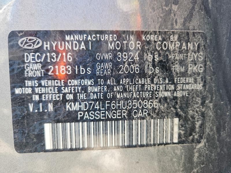 2017 HYUNDAI ELANTRA SE 12