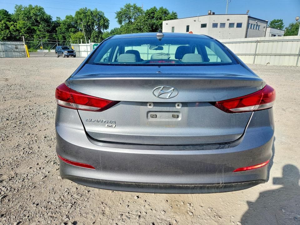 2017 HYUNDAI ELANTRA SE 6