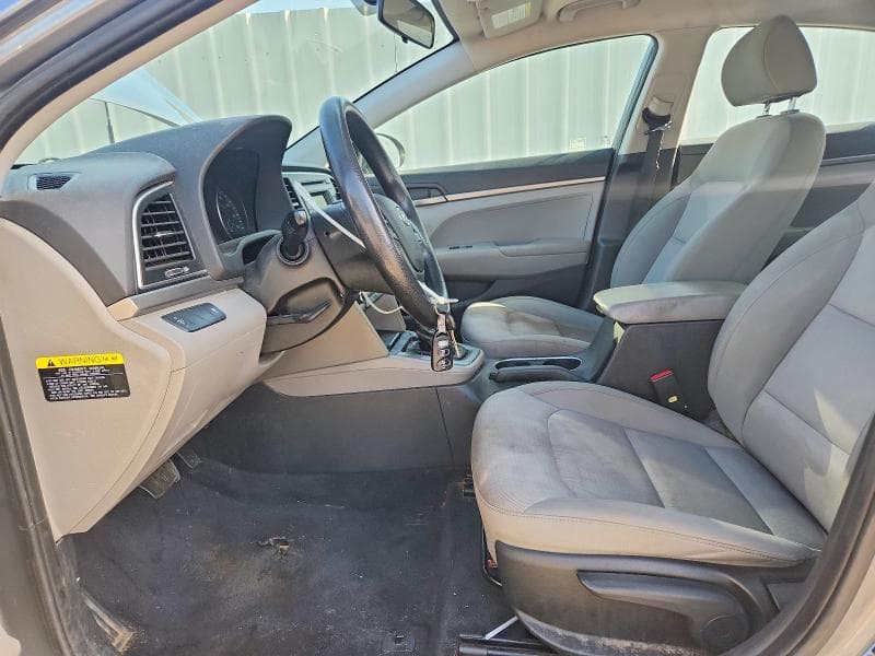 2017 HYUNDAI ELANTRA SE 7