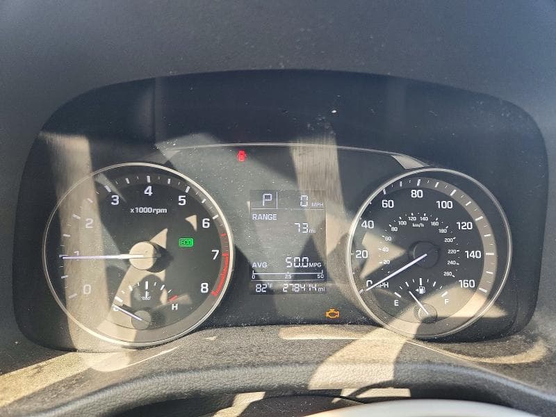 2017 HYUNDAI ELANTRA SE 9