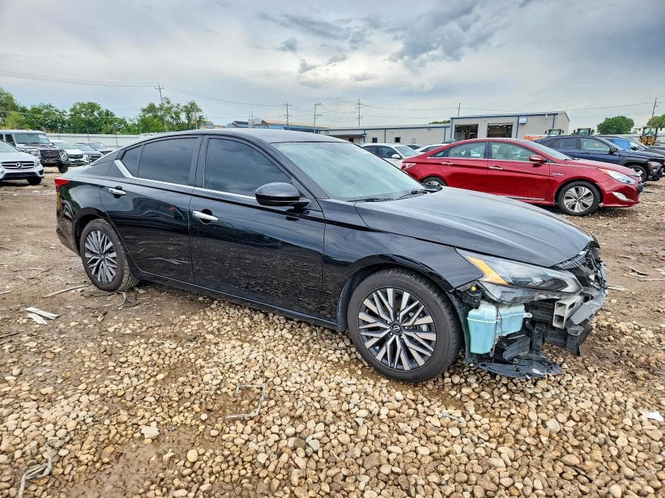 2023 NISSAN ALTIMA SV SV 4