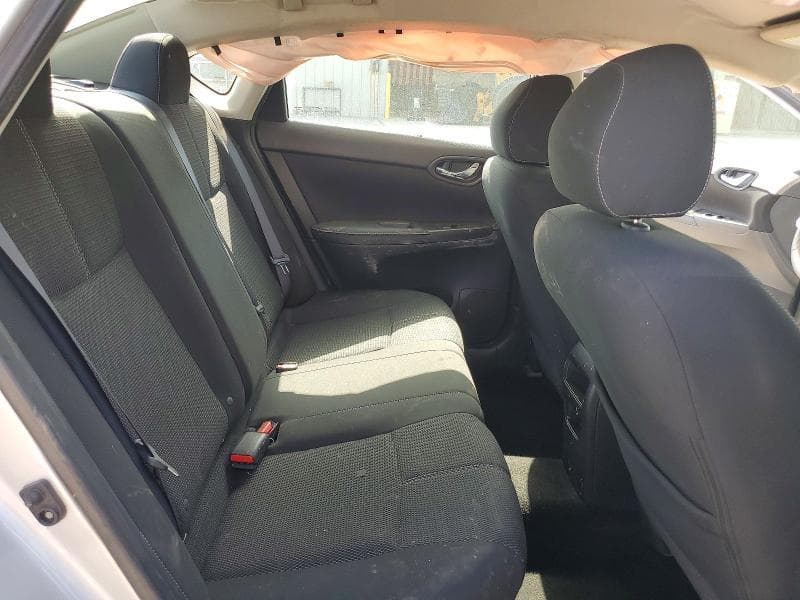 2018 NISSAN SENTRA S S 10