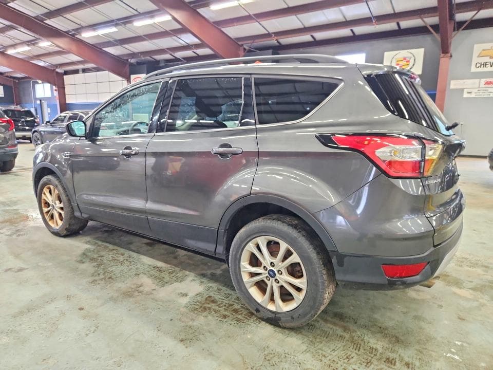 2017 FORD ESCAPE SE SE 2
