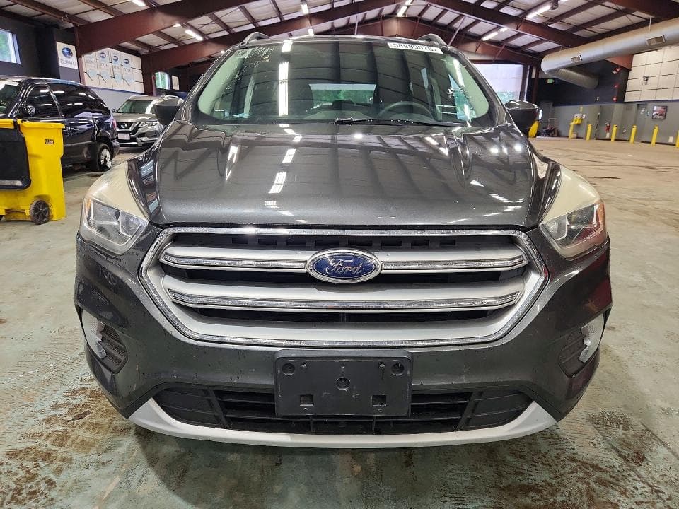 2017 FORD ESCAPE SE SE 5