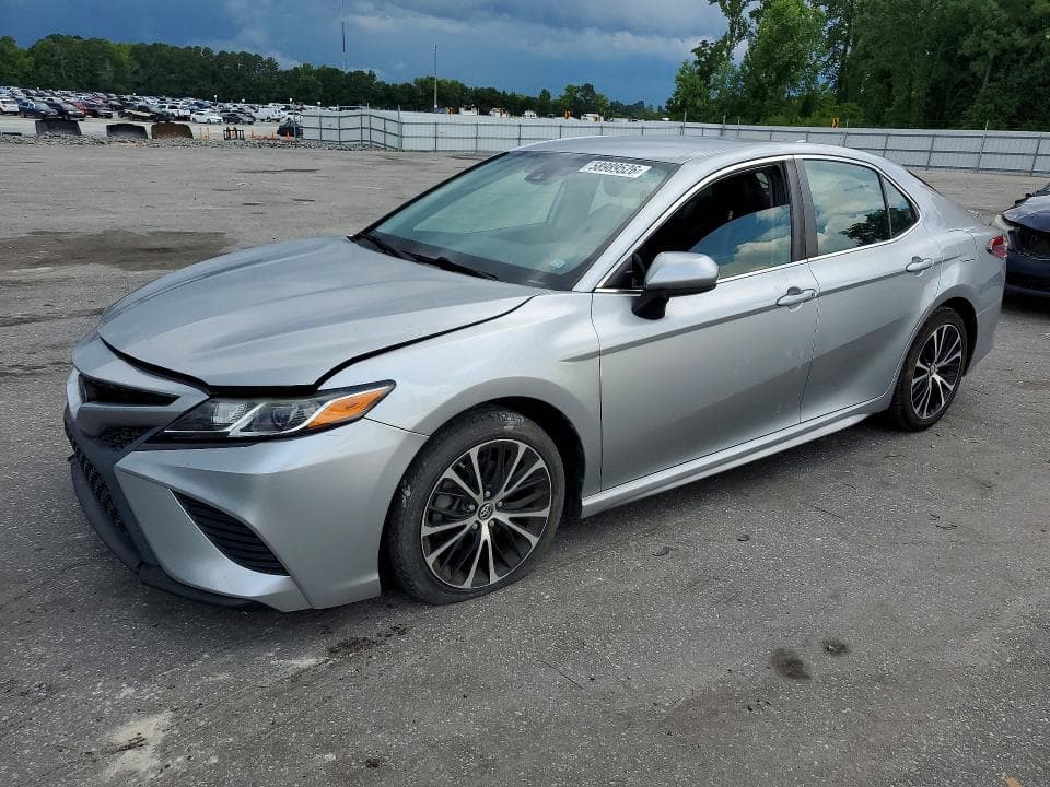 2019 TOYOTA CAMRY SE - 1