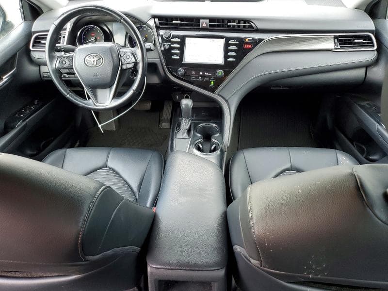 2019 TOYOTA CAMRY SE 8