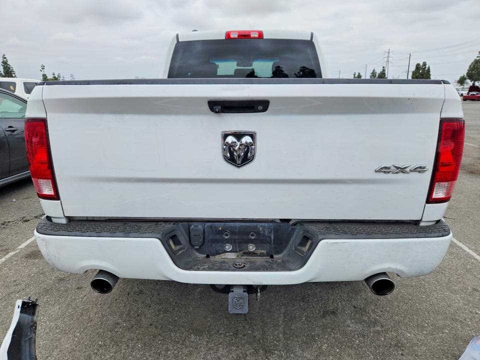 2017 RAM 1500 ST 6