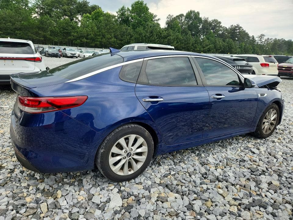 2018 KIA OPTIMA S 3