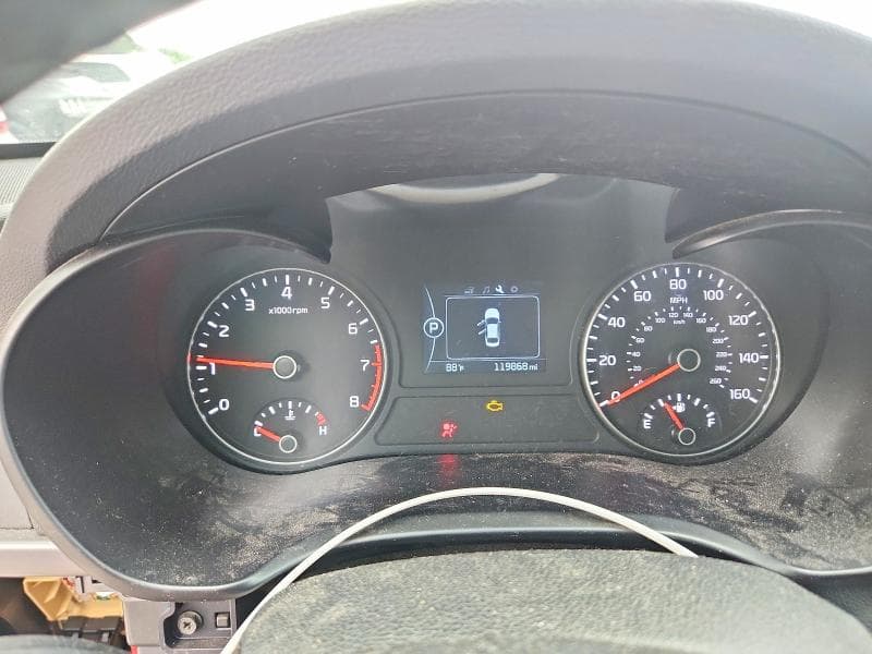 2018 KIA OPTIMA S 9