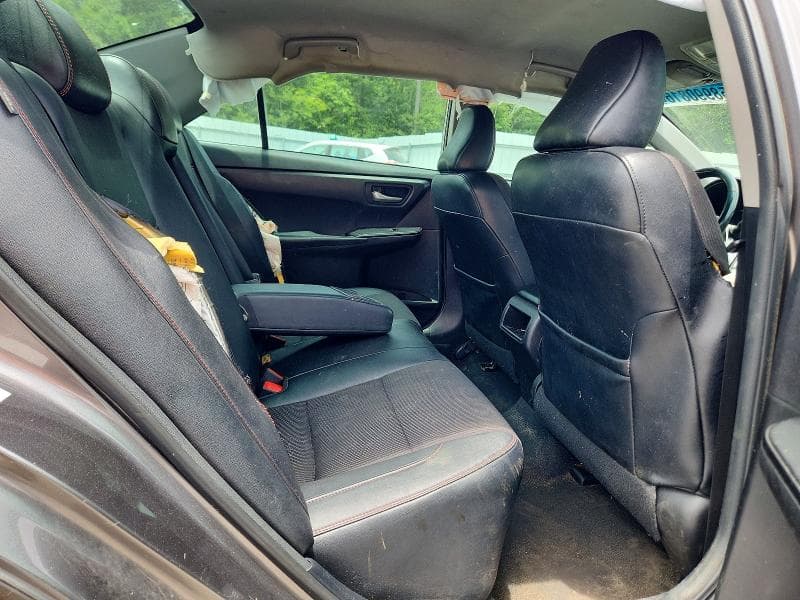 2017 TOYOTA CAMRY 10