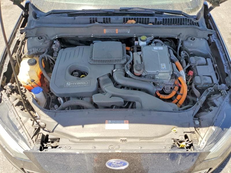 2020 FORD FUSION SE 11