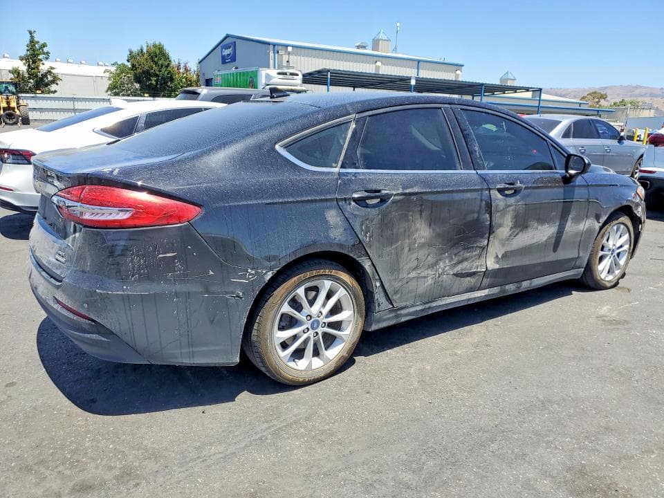 2020 FORD FUSION SE 3