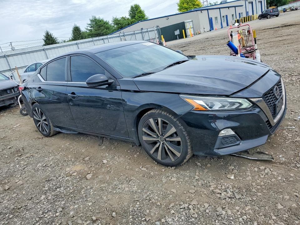 2020 NISSAN ALTIMA SR 4