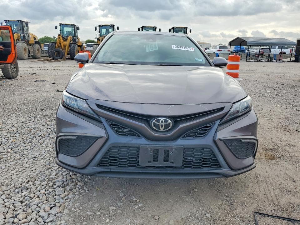 2022 TOYOTA CAMRY SE 5
