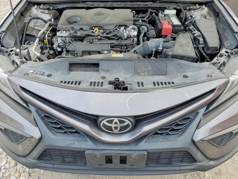 2022 TOYOTA CAMRY SE 10