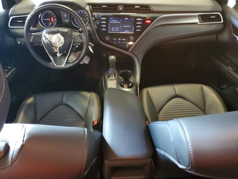 2018 TOYOTA CAMRY SE SE 8