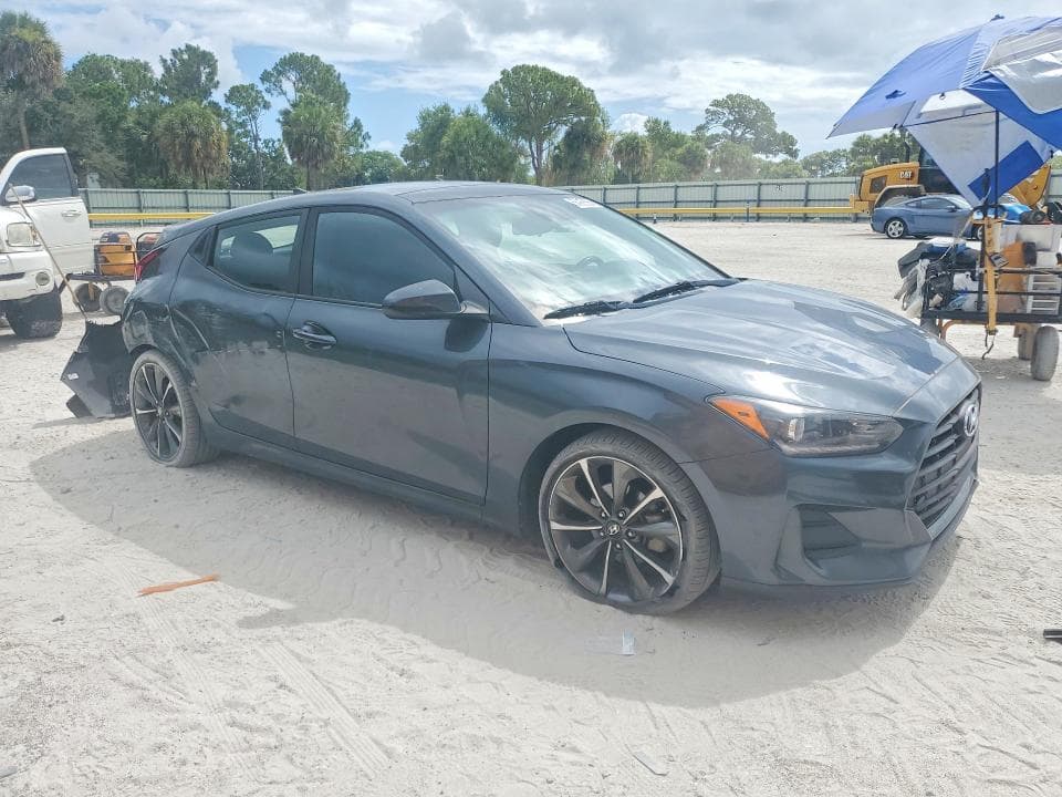 2020 HYUNDAI VELOSTER 2.0L PREMIUM 4