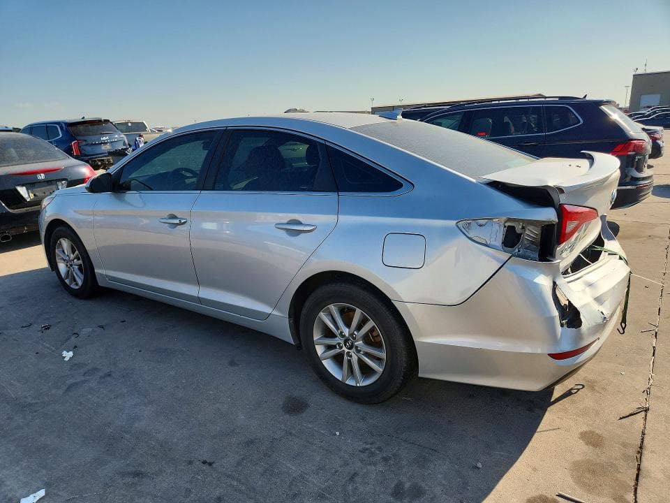 2016 HYUNDAI SONATA SE 2